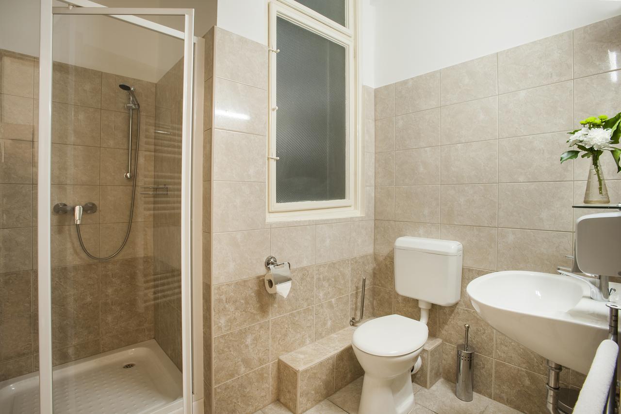Baross City Apartments Budapest Eksteriør bilde