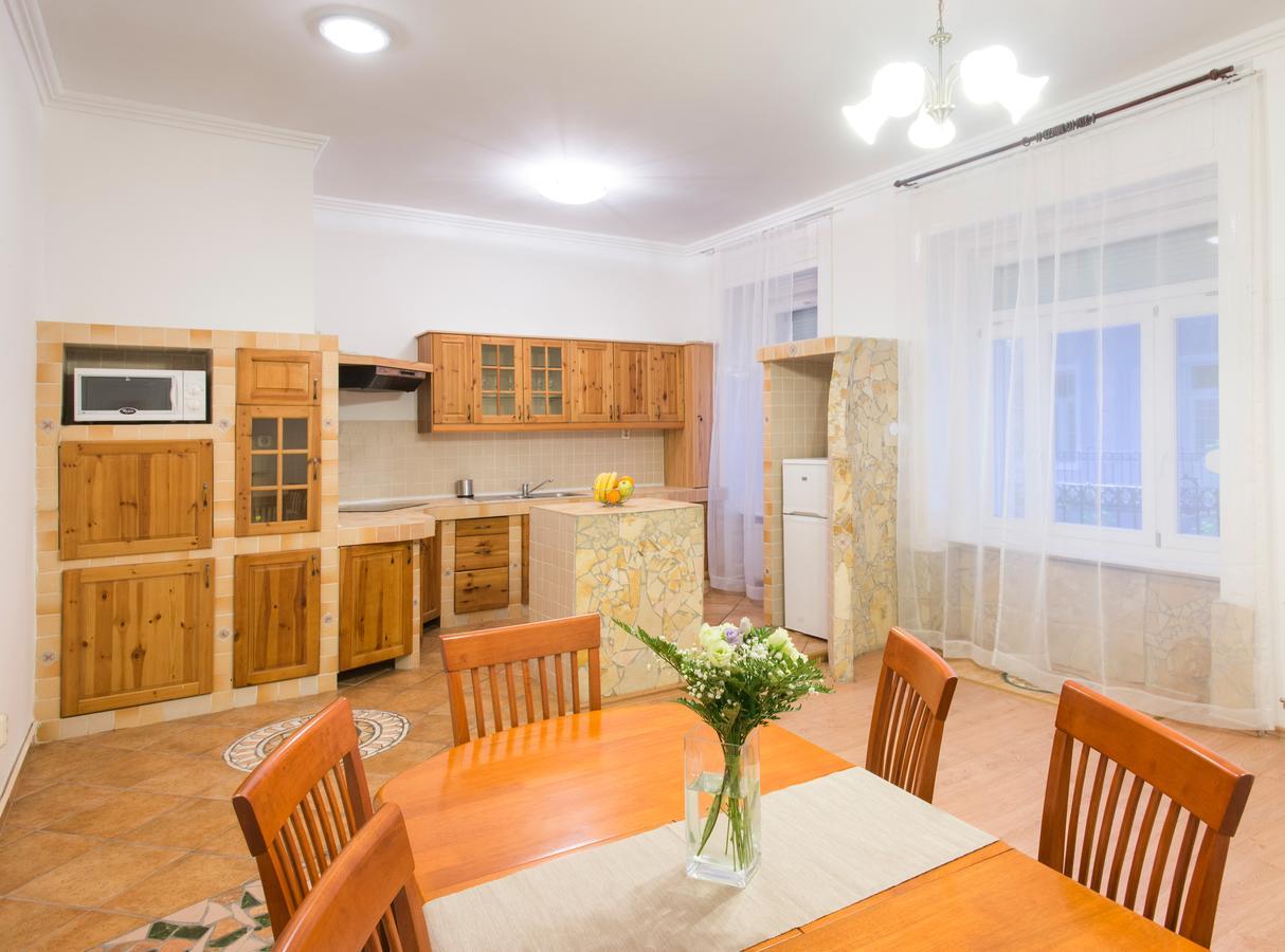 Baross City Apartments Budapest Eksteriør bilde